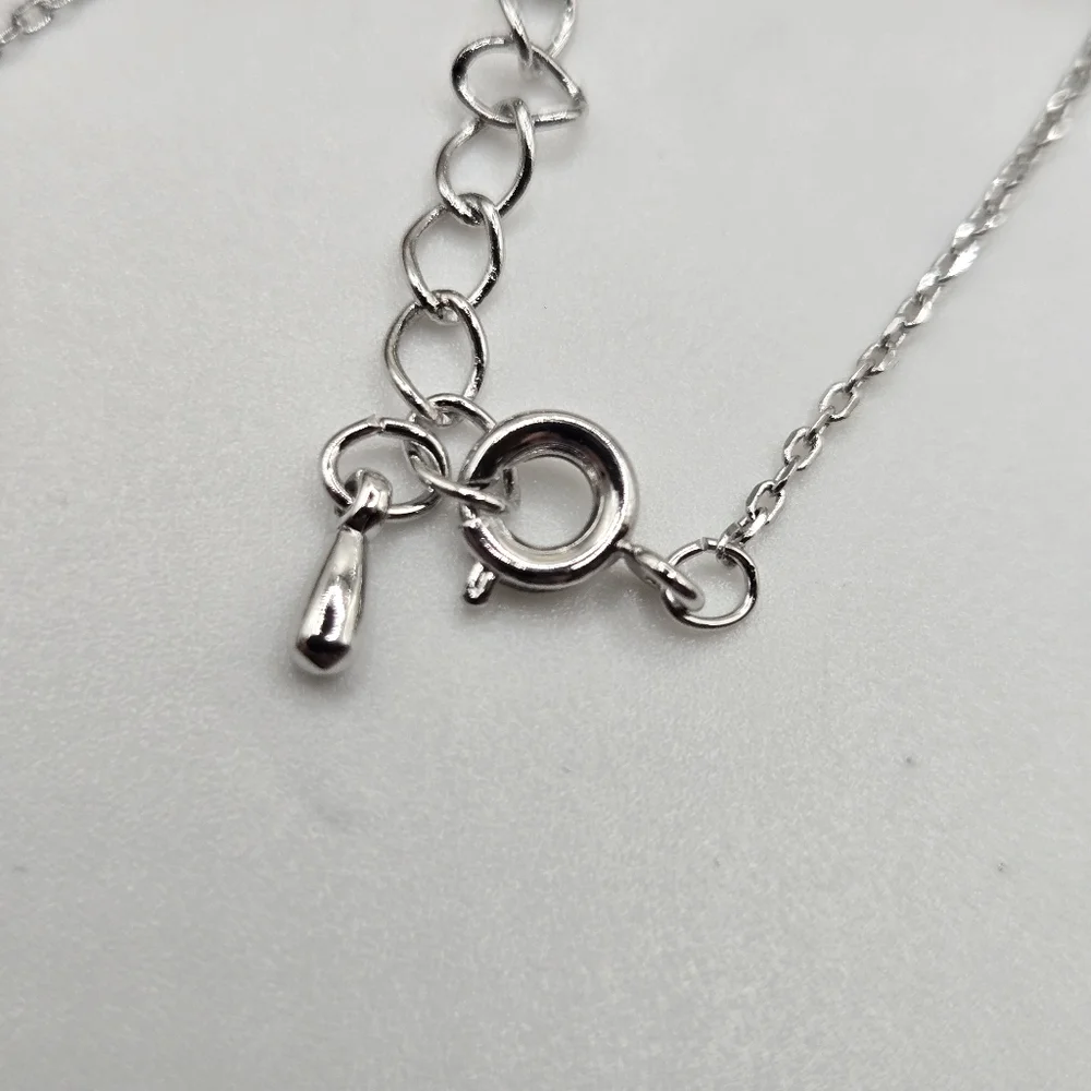 Vintage Silver Angel Cherub Pendant Necklace - Picture 9 of 10